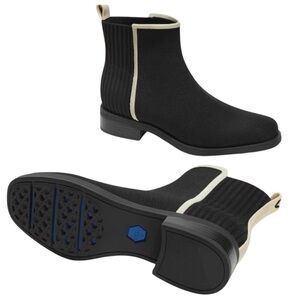 Vivaia Square-Toe Ankle Chelsea Boots Celina Size EU 43 or US 11